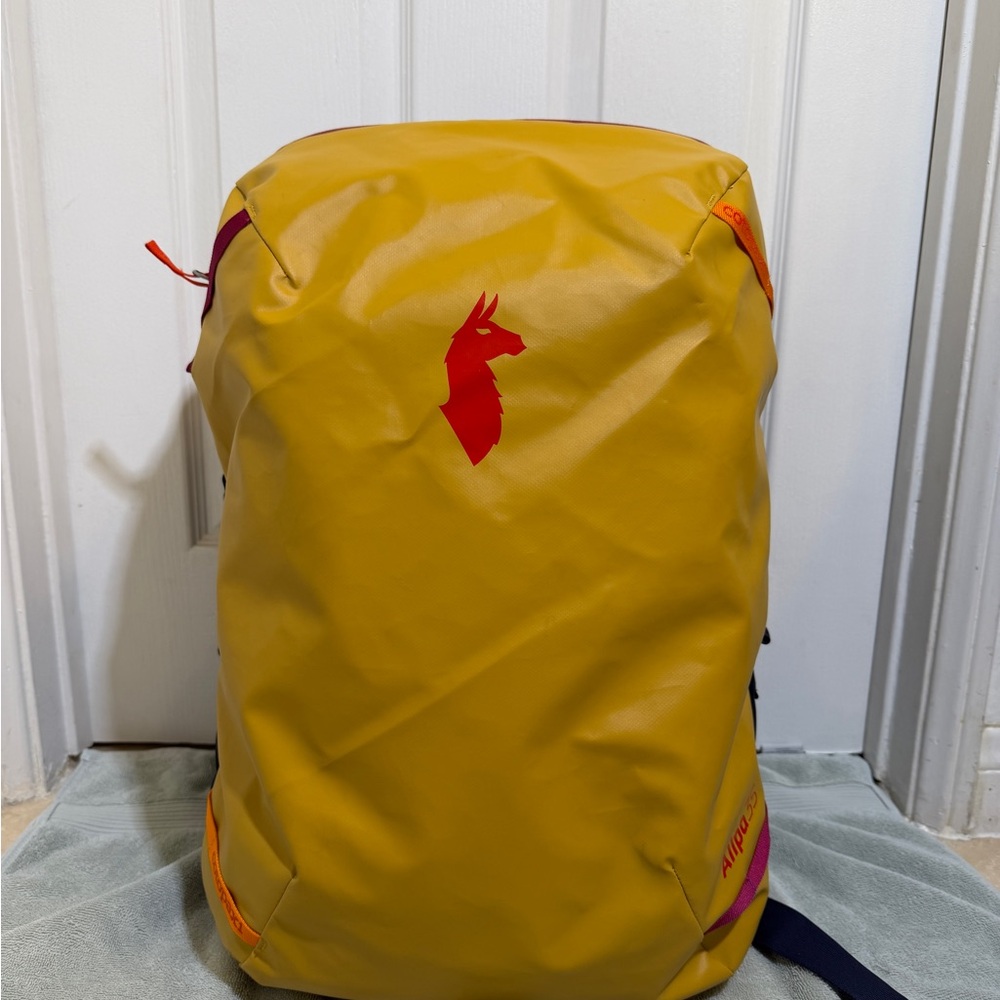 Cotopaxi Allpa 35L travel backpack
